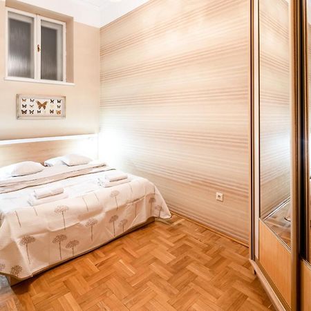 3 Bedrooms Royal Italian Style In An Austrian Building, Parking, Balcony إلفيف المظهر الخارجي الصورة