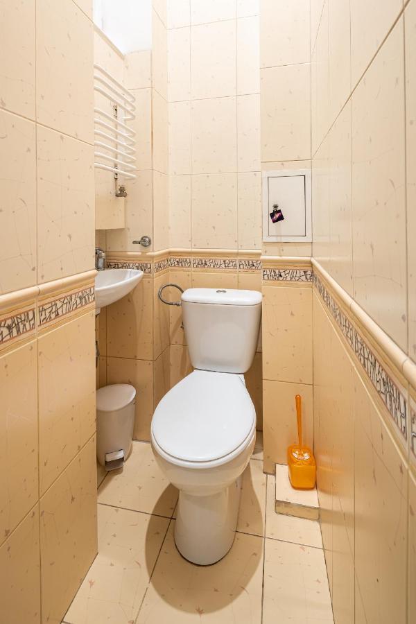 3 Bedrooms Royal Italian Style In An Austrian Building, Parking, Balcony إلفيف المظهر الخارجي الصورة