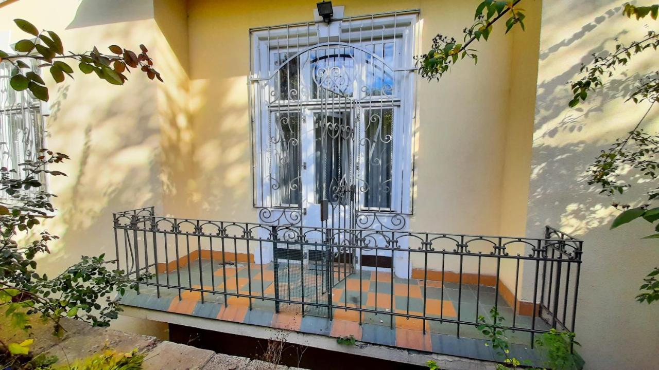 3 Bedrooms Royal Italian Style In An Austrian Building, Parking, Balcony إلفيف المظهر الخارجي الصورة